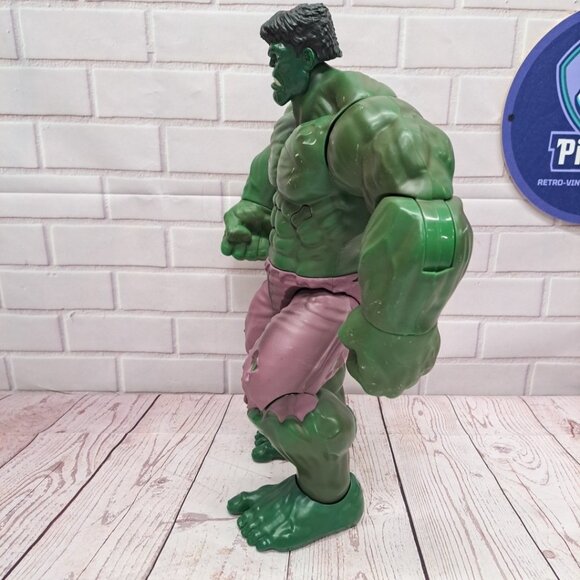 Disney Store Marvel Avengers Talking Hulk 13" Adjustable Action Figure Works - Picture 6 of 9